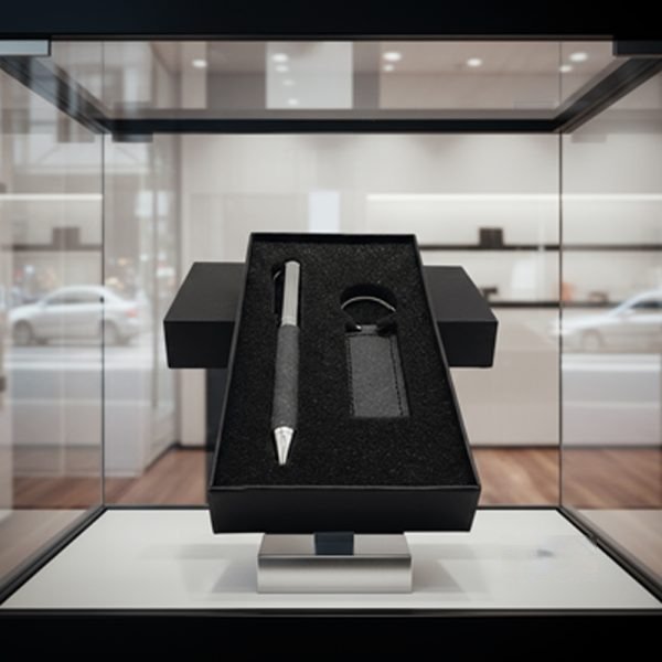 MS-CHIC-014(2) SILVER BOX BOLIGRAFO Y LLAVERO